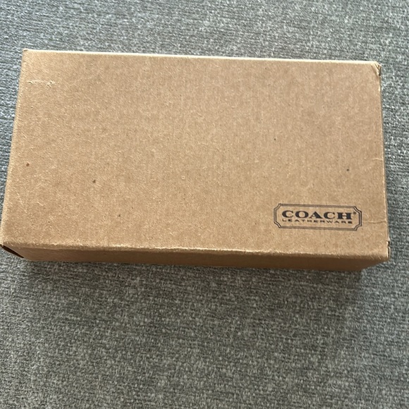 Coach Vintage Make-up Case - Picture 8 of 8